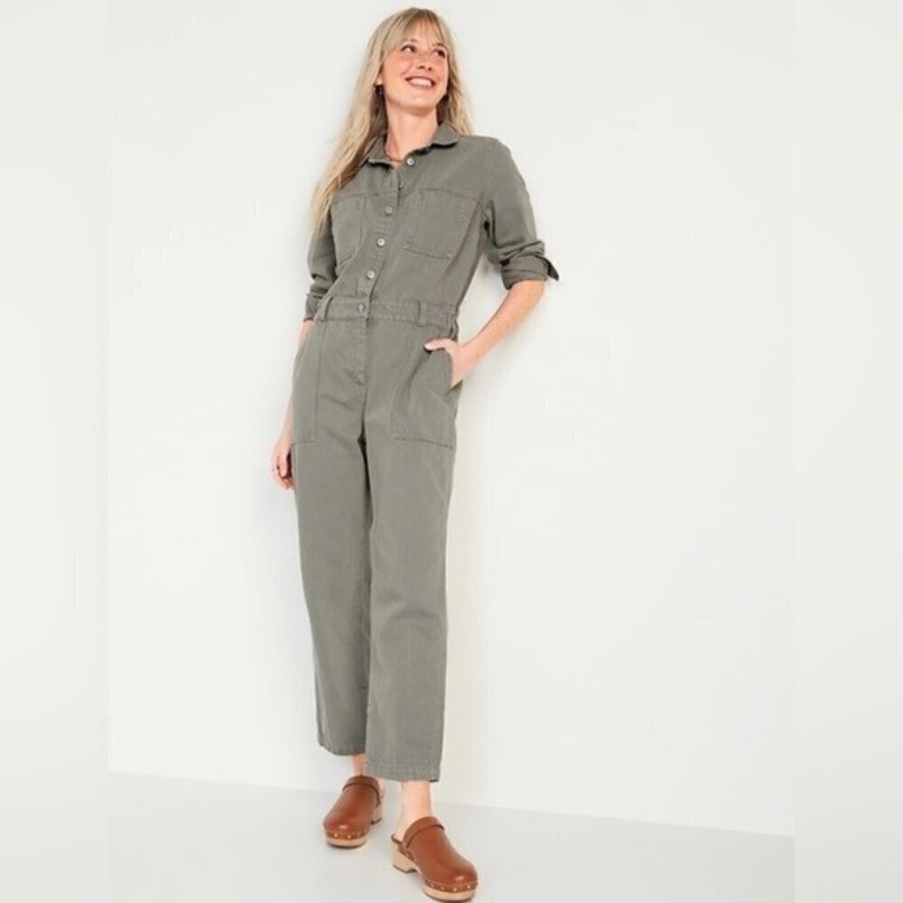 NWT! Long-Sleeve Cropped Green Jean Utility Jumpsuit - XS Tall - Picture 1 of 4